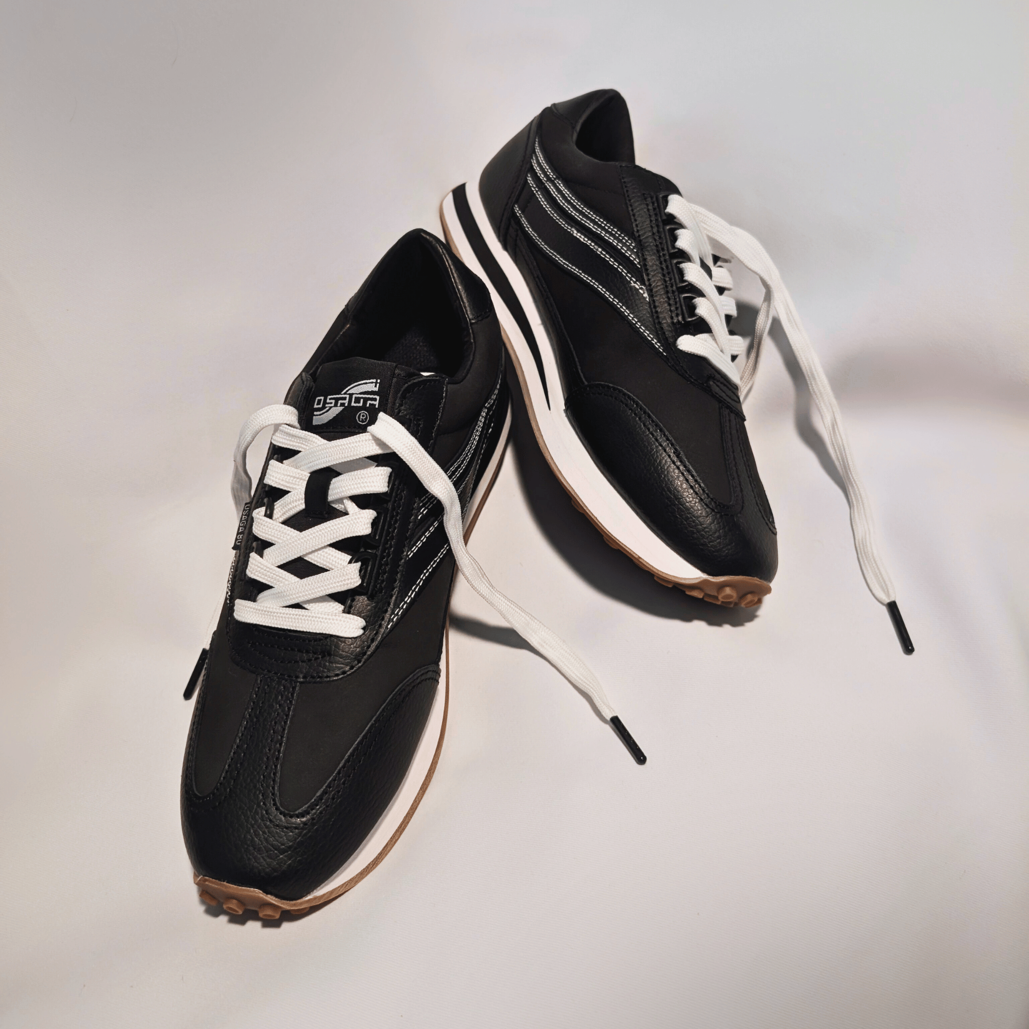 Osaga 80 Black and White Leather Sneaker On Soft Cloth