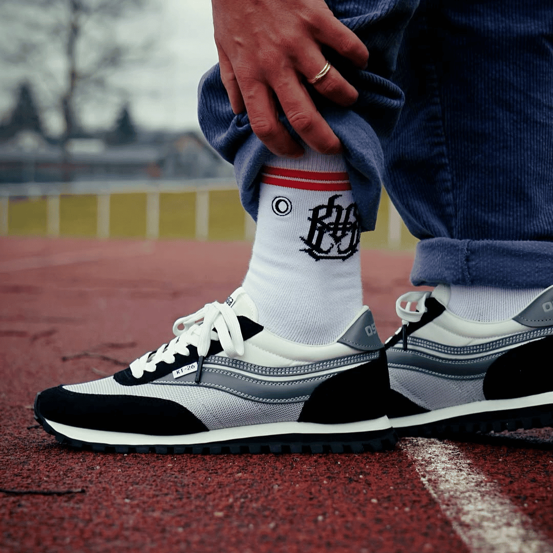 Osaga KT-26 Unisex Monochrome Retro Sneaker