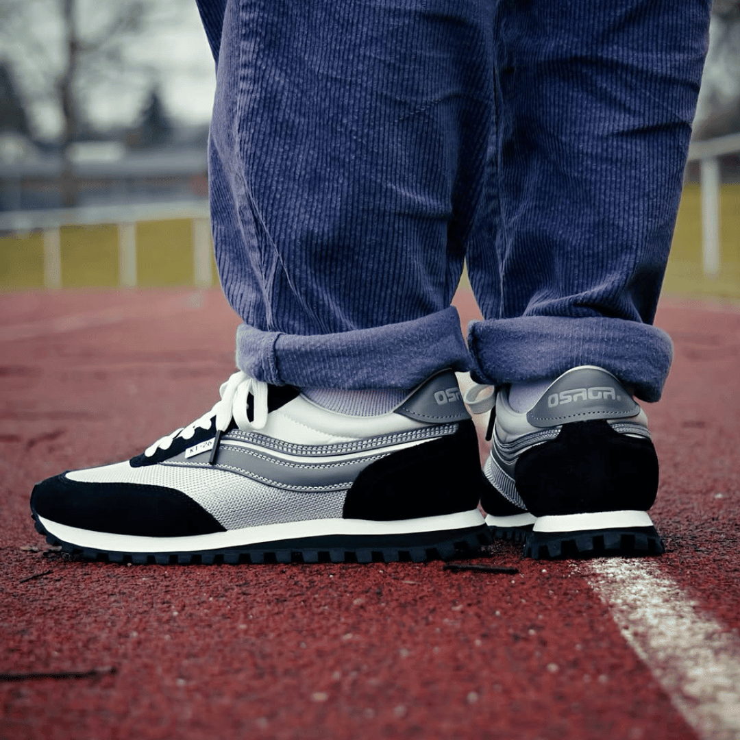 Osaga KT-26 Unisex Monochrome Retro Sneaker
